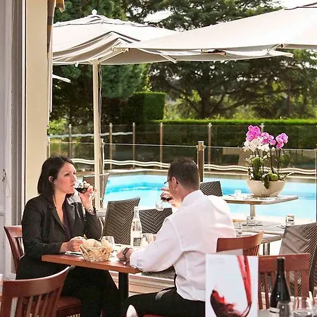 Ξενοδοχείο Mercure Ile De 4*