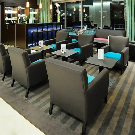 Mercure Ile De Hotel Nantes